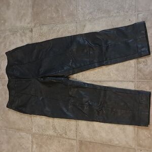 Ann Taylor Black Vegan Faux Leather Cuffed Pants Size 6 Classic Lined W/Pockets